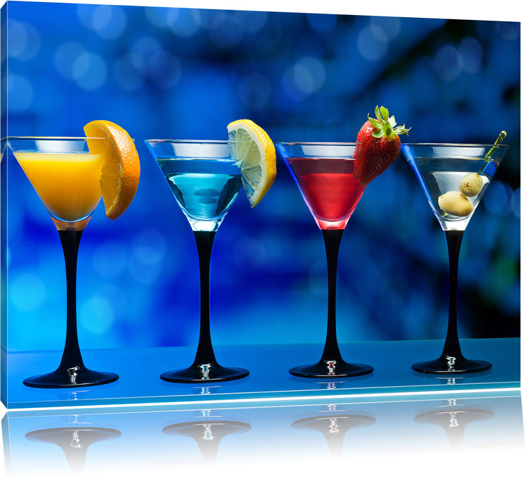 Vier Martinis Leinwandbild
