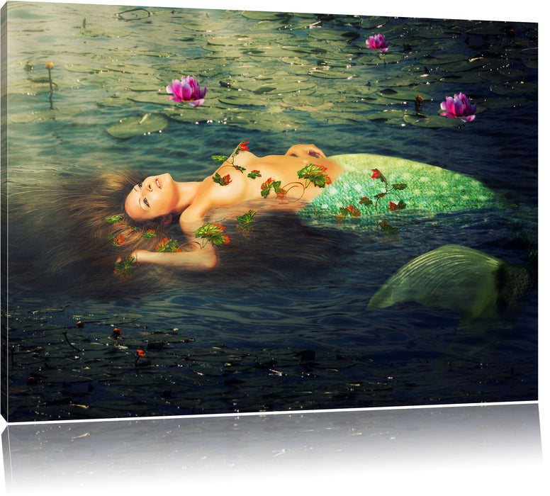 Meerjungfrau im Wasser liegend Leinwandbild