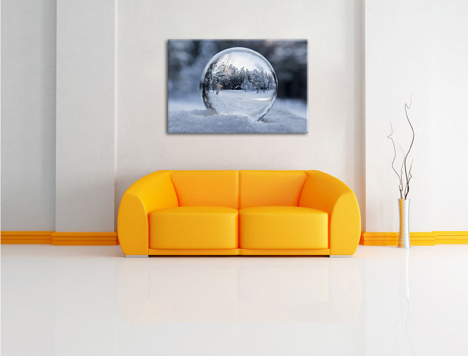Eiskugel Winterlandschaft Leinwandbild über Sofa