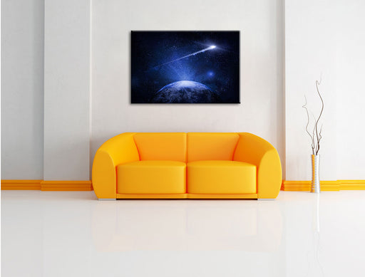 Sternschnuppe fliegt über die Erde Leinwandbild über Sofa