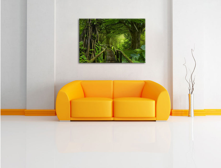 Weg durch den Tropenwald Leinwandbild über Sofa