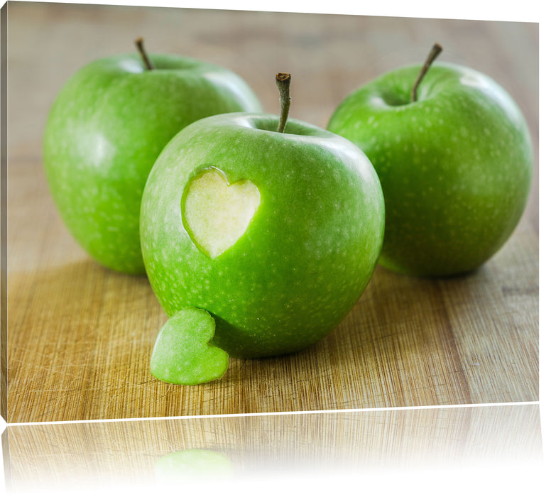 Pixxprint ein Herzchen im Apfel, Leinwandbild