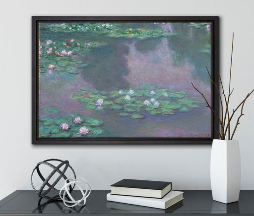 Claude Monet - Seerosen VI auf Leinwandbild gerahmt mit Kirschblüten