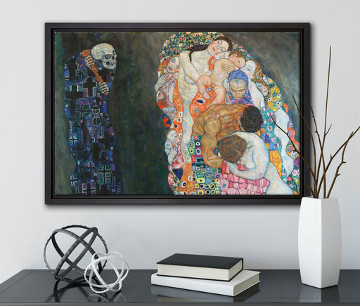 Gustav Klimt - Tod und Leben- auf Leinwandbild gerahmt mit Kirschblüten