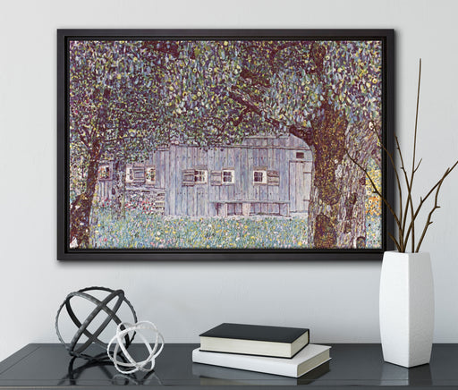 Gustav Klimt - Oberösterreichisches Bauernhaus auf Leinwandbild gerahmt mit Kirschblüten