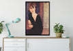 Amedeo Modigliani - Sitzende Frau  auf Leinwandbild gerahmt verschiedene Größen im Wohnzimmer