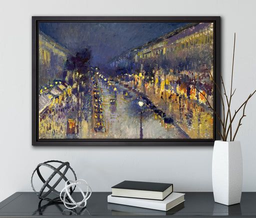 Camille Pissarro - The Boulevard Montmartre at Night  auf Leinwandbild gerahmt mit Kirschblüten