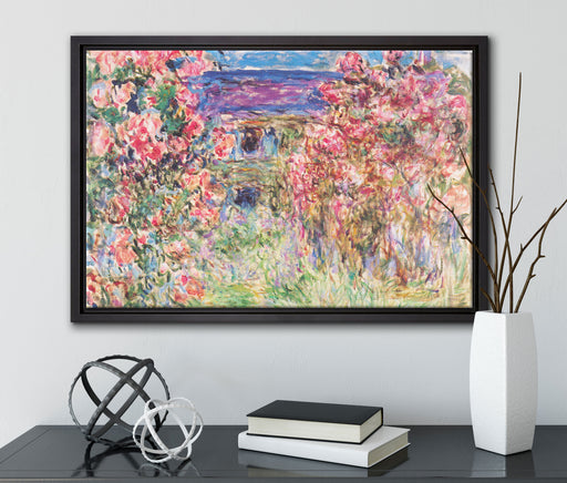 Claude Monet - Das Haus in den Rosen  auf Leinwandbild gerahmt mit Kirschblüten