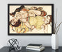 Egon Schiele - Sich liebende Frauen  auf Leinwandbild gerahmt mit Kirschblüten