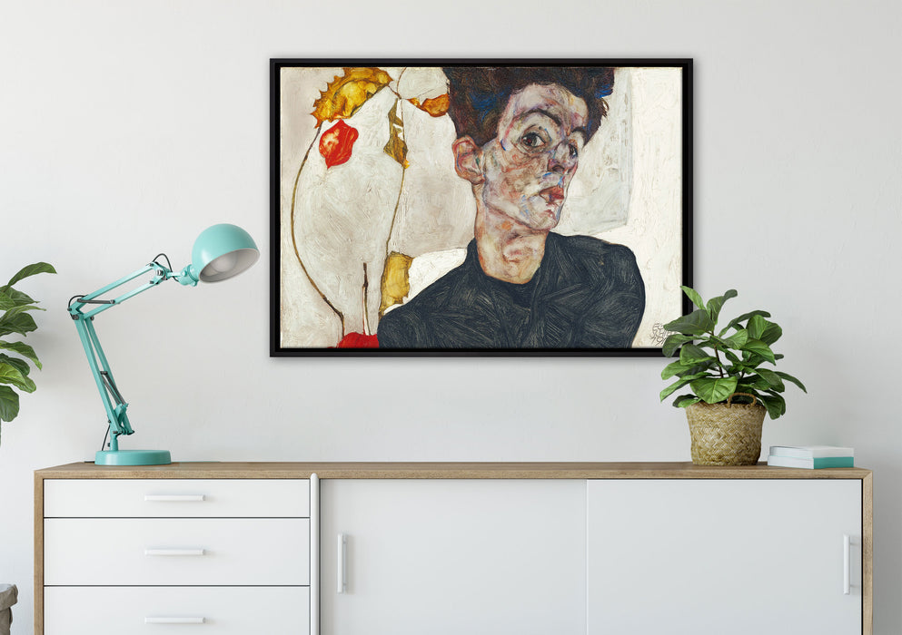 Egon Schiele - Selbstportrait mit Physalis auf Leinwandbild gerahmt verschiedene Größen im Wohnzimmer
