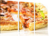 Frischgebackene Pizza Leinwandbild 3 Teilig
