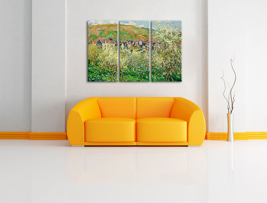 Claude Monet - Blühende Pflaumenbäume  Leinwandbild im Wohnzimmer 3Teilig