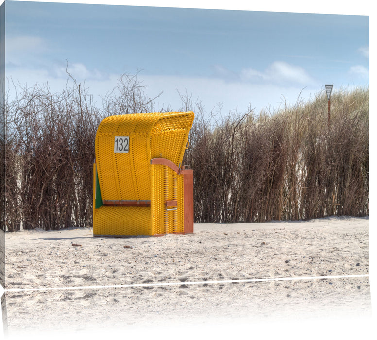 Pixxprint gelber Strandkorb, Leinwandbild