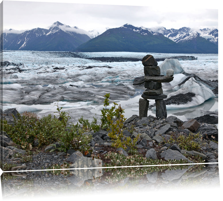 Pixxprint Steinmenschskulptur im Winter, Leinwandbild