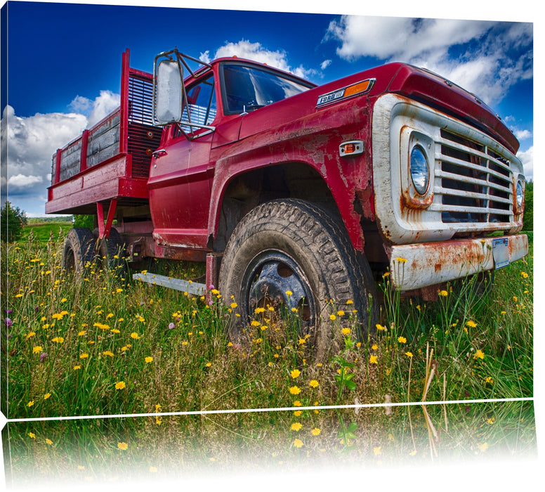 Pixxprint USA Truck auf Blumenwiese, Leinwandbild