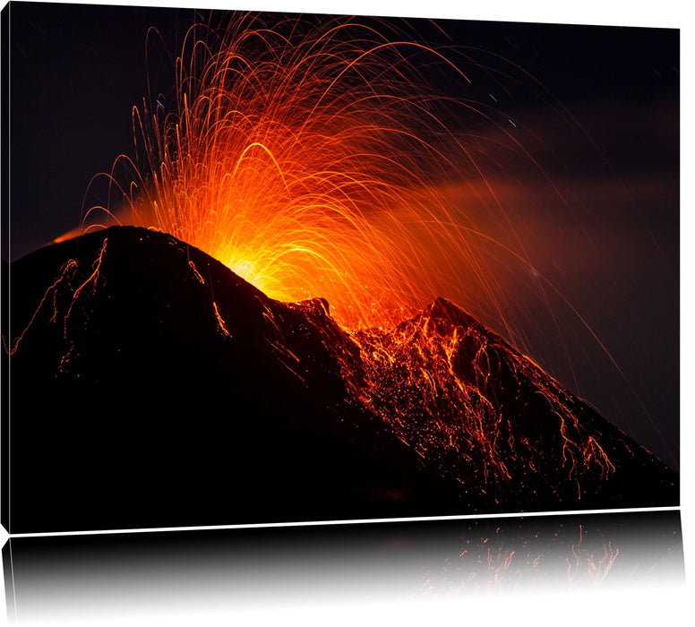 Pixxprint Bedrohlicher Vulkanausbruch, Leinwandbild