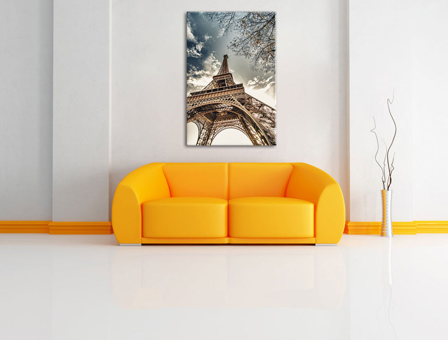 Eindrucksvoller Eifelturm Paris Leinwandbild über Sofa