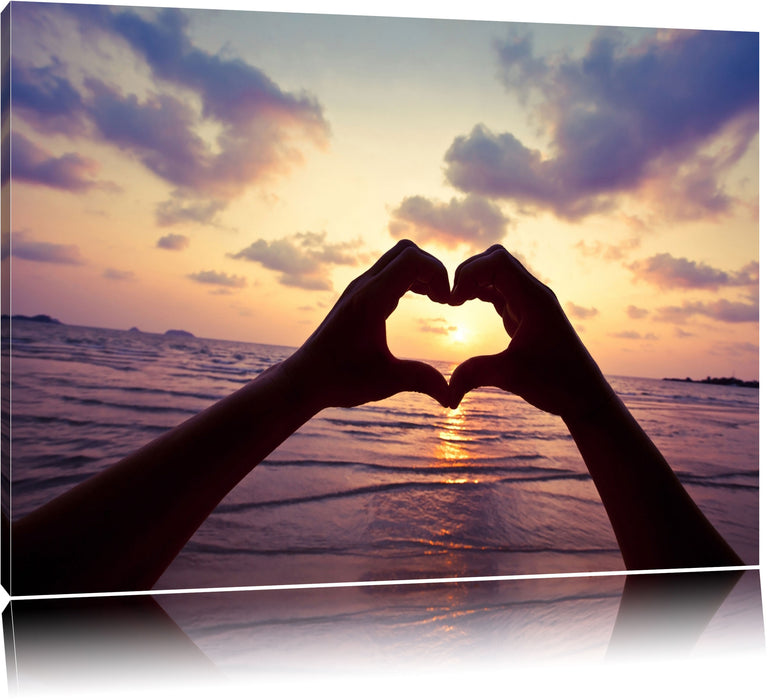 Pixxprint Mit Händen Herz am Meer, Leinwandbild