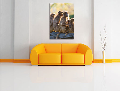 liebevolle Affenfamilie Leinwandbild über Sofa