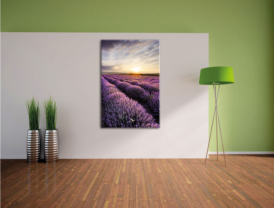 Traumhafte Lavendel Provence Leinwandbild im Flur