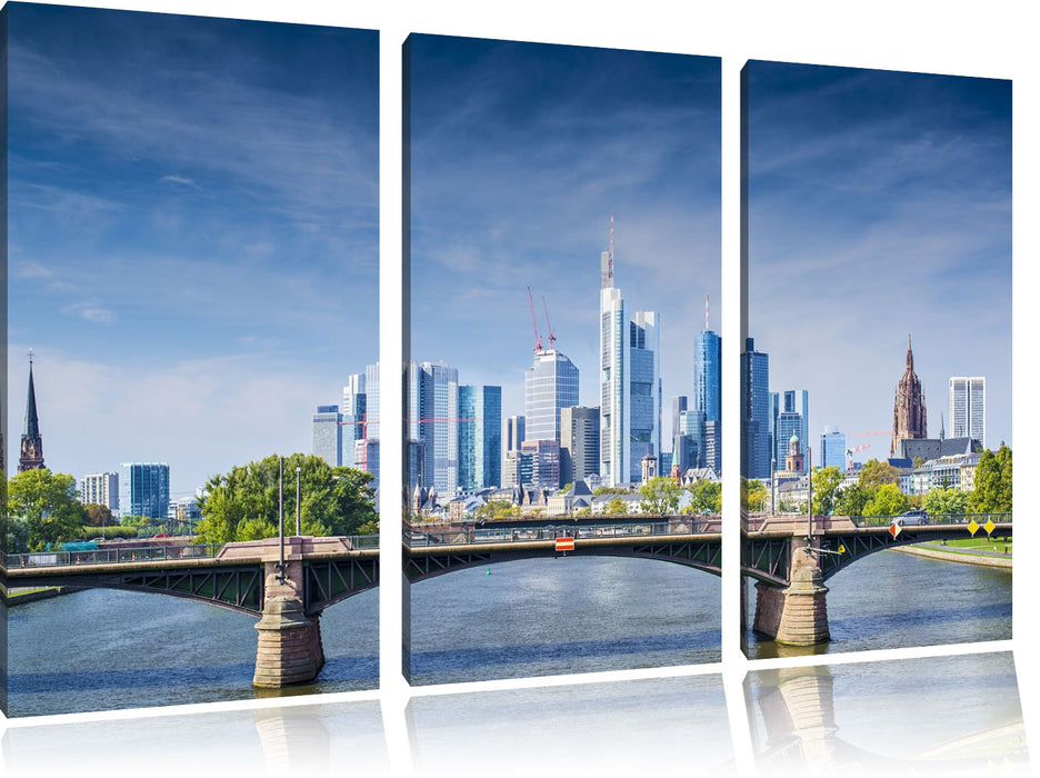 Skyline von Frankfurt am Main Leinwandbild 3 Teilig
