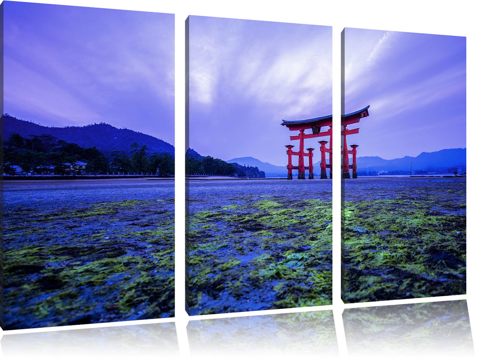 Torii in Hiroshima Japan Leinwandbild 3 Teilig