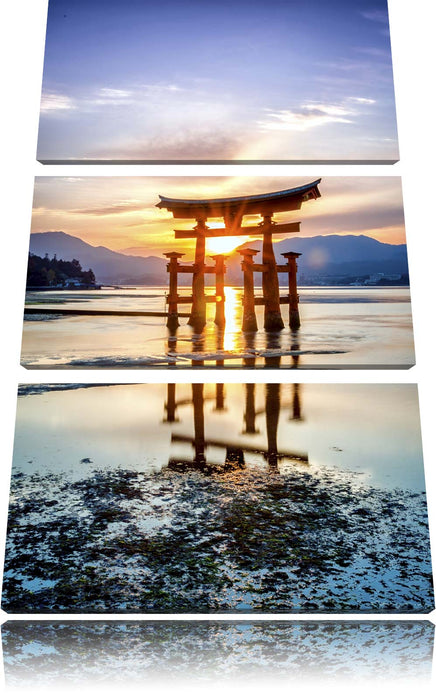 Torii Gate in Miyajima Japan Leinwandbild 3 Teilig