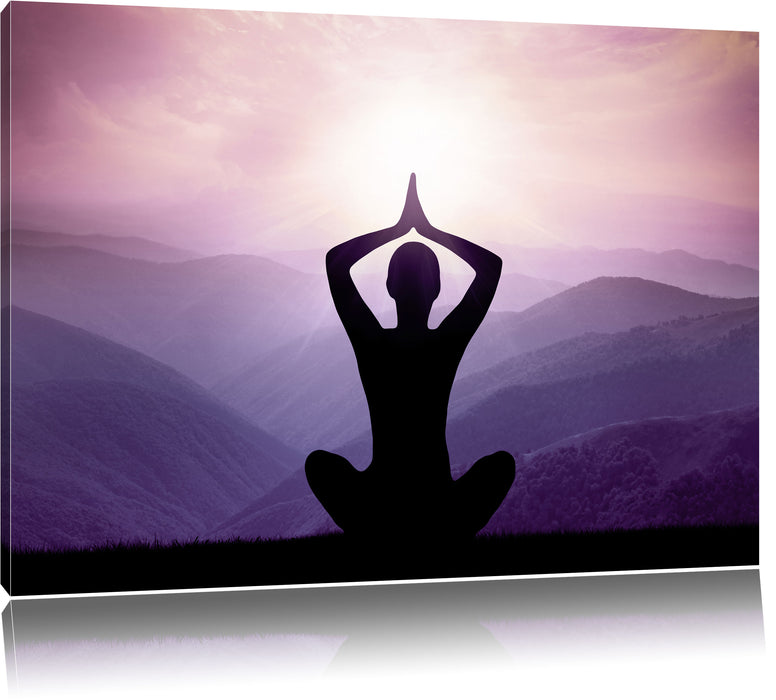 Pixxprint Meditierender Mann in den Bergen, Leinwandbild