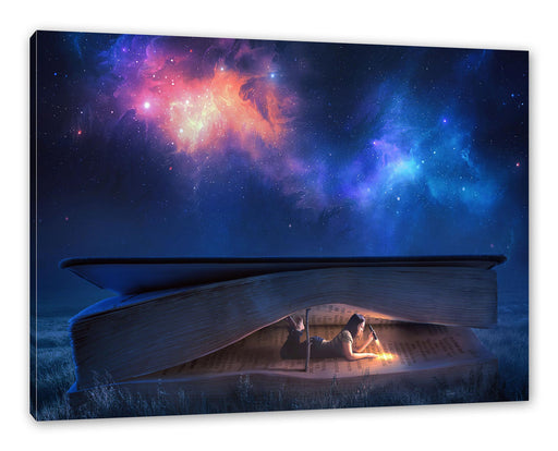Mädchen liest nachts in einem Buch-Zelt  Leinwanbild Rechteckig