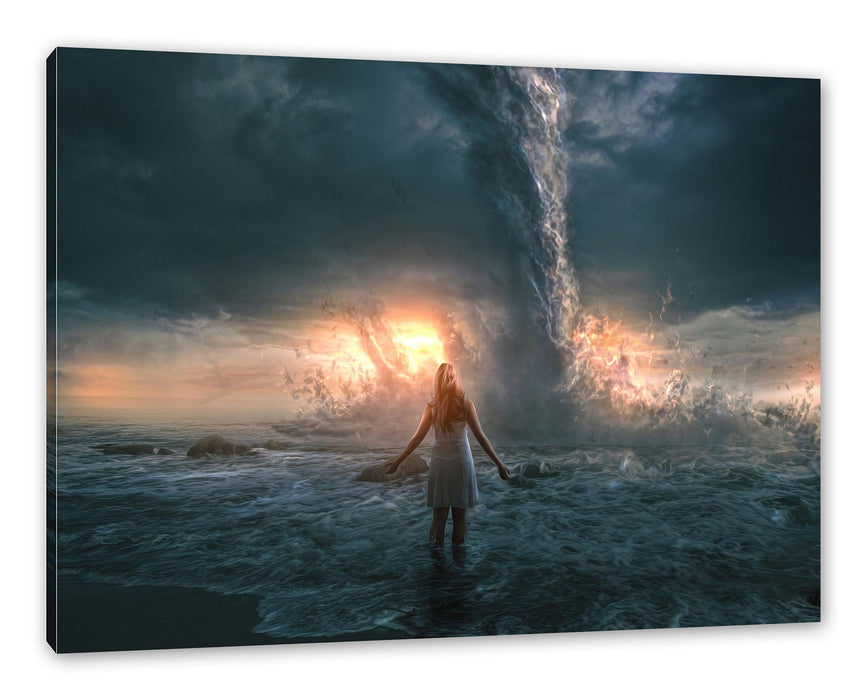 Pixxprint Frau am Strand vor düsterem Tornado, Leinwandbild