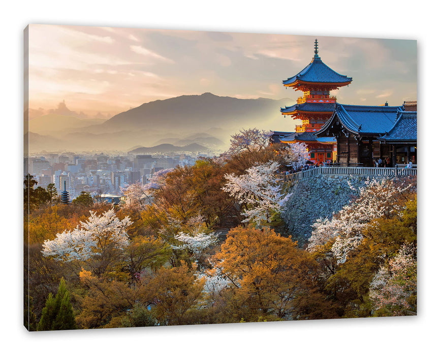 Pixxprint Japanischer Tempel vor nebeliger Stadt, Leinwandbild