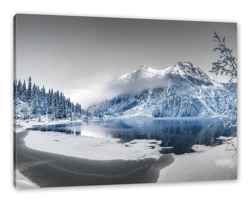 Pixxprint Winterlandschaft mit gefrorenem Bergsee B&W Detail, Leinwandbild