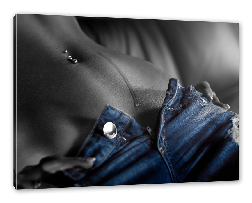 Pixxprint Schweißperle auf Frauenbauch B&W Detail, Leinwandbild
