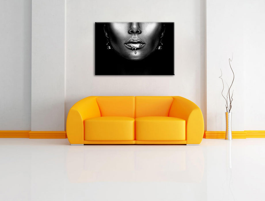 Frauenmund mit goldenem Gloss, Monochrome Leinwanbild Wohnzimmer Rechteckig