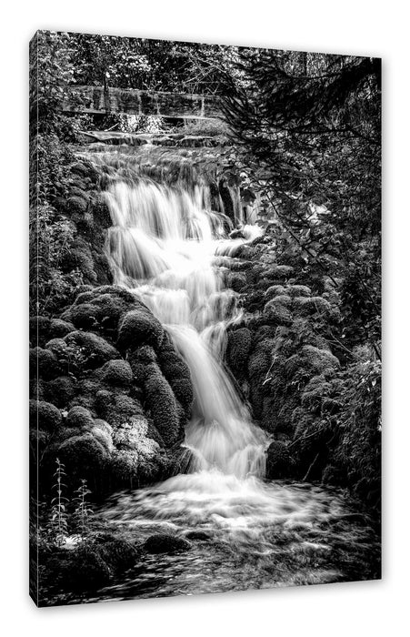 Pixxprint Wasserfall im grünen Wald, Monochrome, Leinwandbild