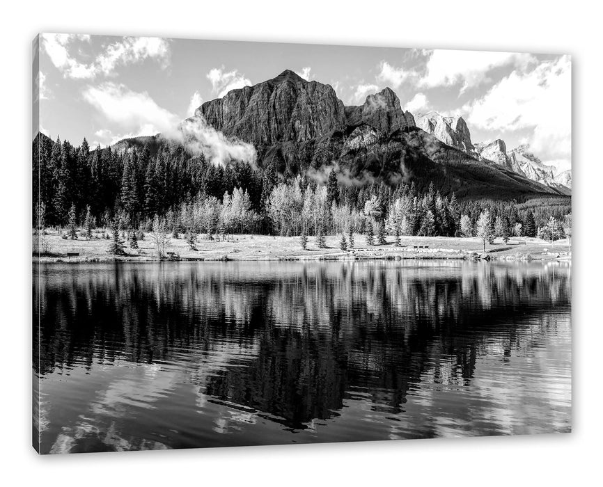 Pixxprint Kanadischer Herbstwald und Berge am See, Monochrome, Leinwandbild