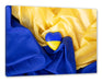 Herz mit Ukraine Flagge Leinwandbild Rechteckig