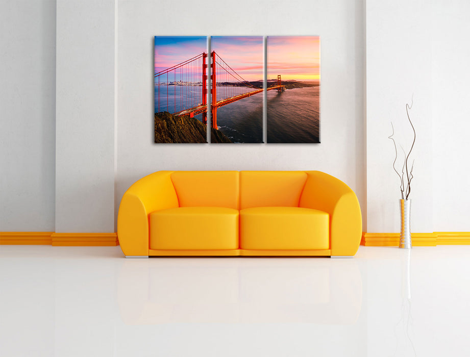 Golden Gate Bridge bei Sonnenuntergang Leinwanbild Wohnzimmer 3Teilig