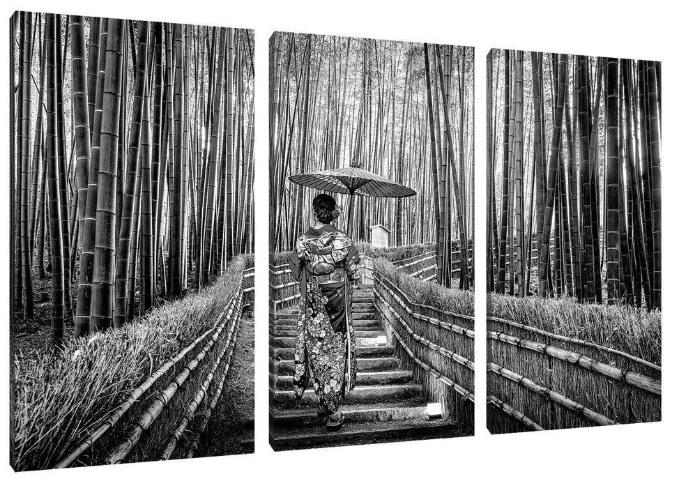 Frau im janapischen Kimono im Bambuswald, Monochrome Leinwanbild 3Teilig