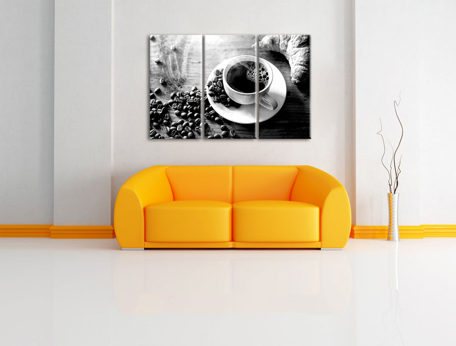 Tasse Kaffee mit Bohnen und Croissant, Monochrome Leinwanbild Wohnzimmer 3Teilig