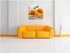 Frische Orangenmarmelade Leinwandbild Quadratisch über Sofa