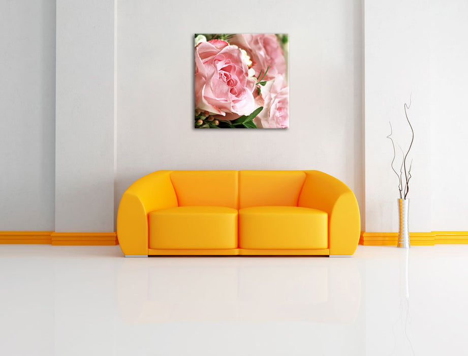 Rosenstrauß Leinwandbild Quadratisch über Sofa