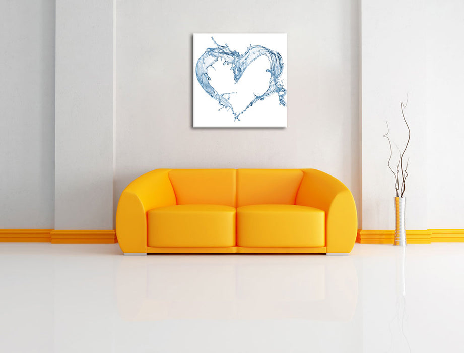 Herz aus Wasser Leinwandbild Quadratisch über Sofa