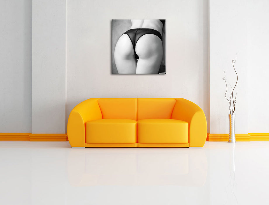 Nackter Po Leinwandbild Quadratisch über Sofa