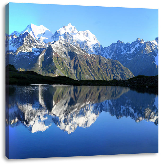 Berge am See Leinwandbild Quadratisch