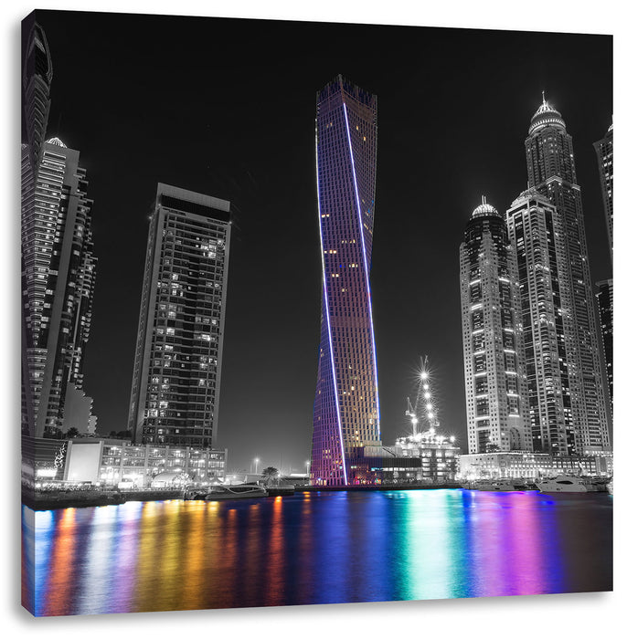 Skyline von Dubai bei Nacht Leinwandbild Quadratisch