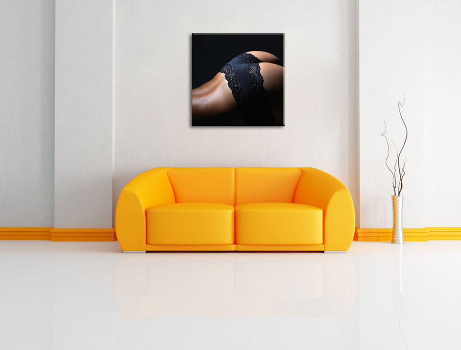 Heißer Frauenpo in sexy Dessous Leinwandbild Quadratisch über Sofa