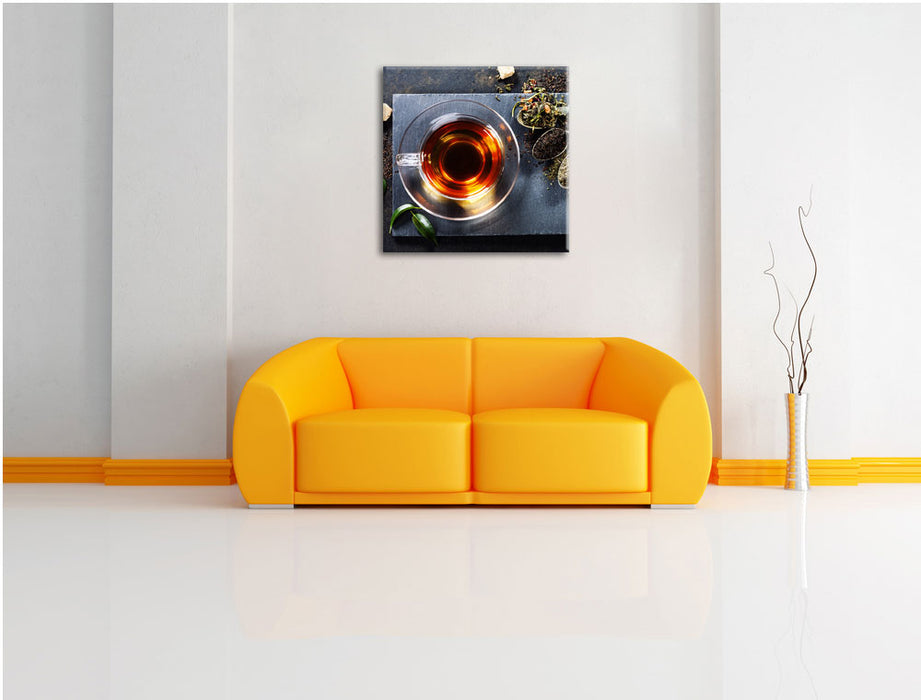 Heißer Kräutertee Leinwandbild Quadratisch über Sofa