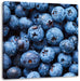 Blaubeeren mit Wassertropfen Leinwandbild Quadratisch