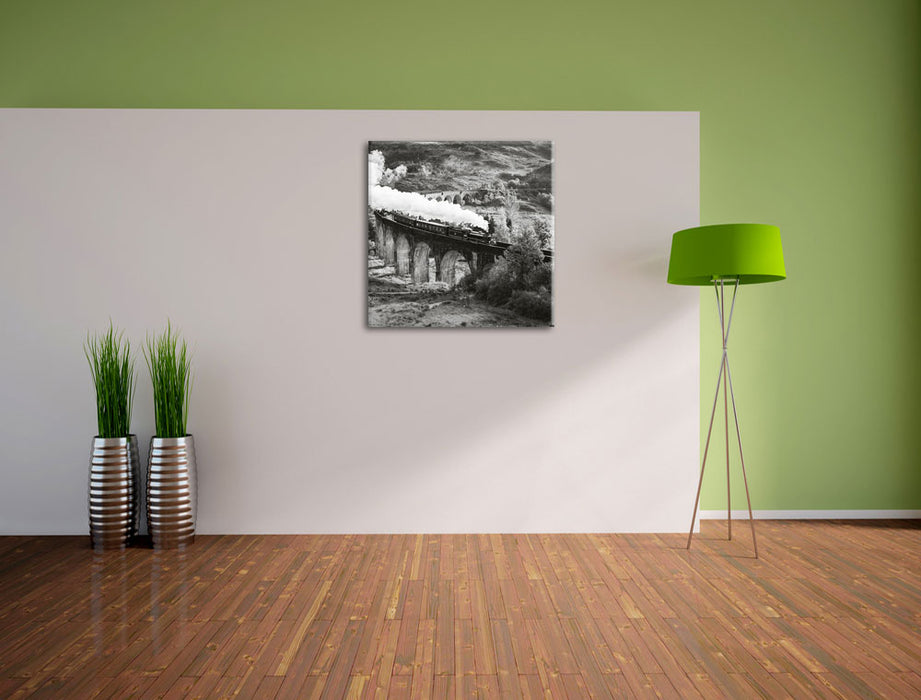 Lokomotive Glenfinnan Viadukt Leinwand Quadratisch im Flur